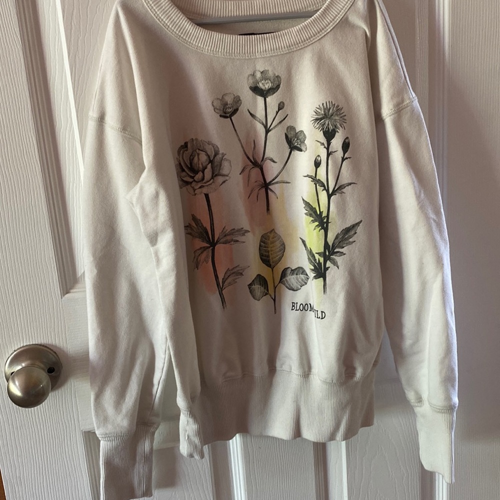 Long sleeve